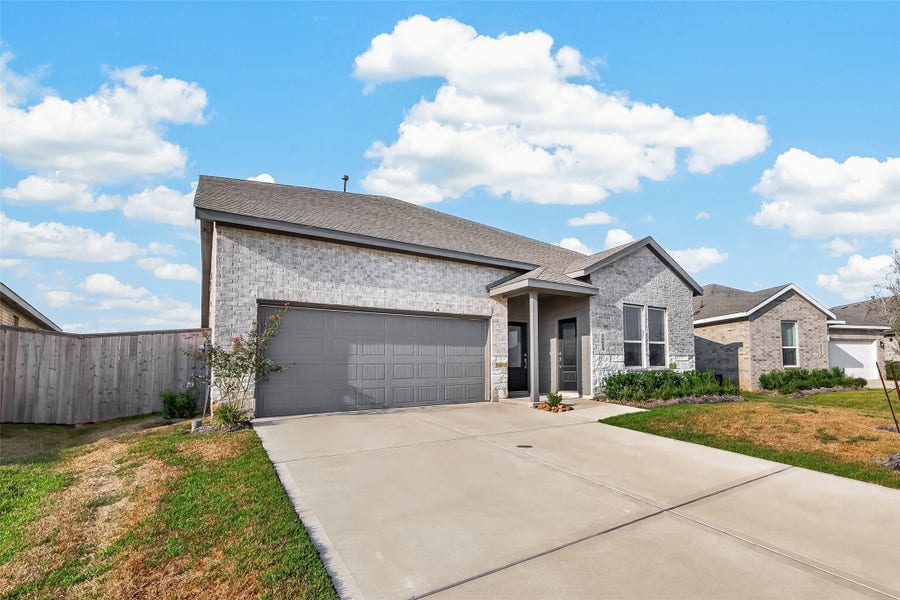 Property photo for 26615 Coast Redwood Drive, Katy, TX