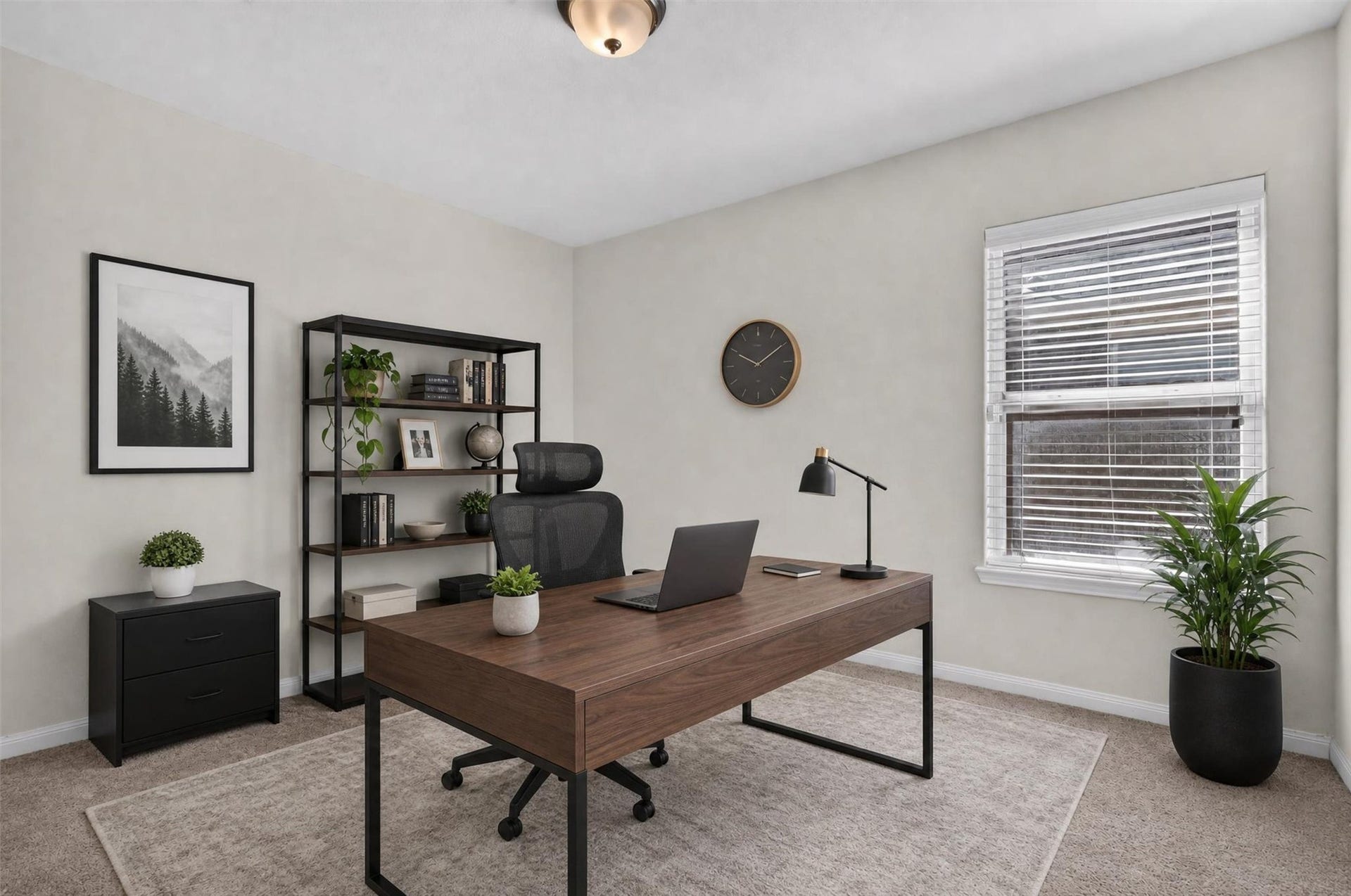 22907 Gentle Shadow Drive, Hockley, TX 77447 Space that adapts to your lifestyle! This versatile bedroom makes an inviting home office or a comfortable extra bedroom. A large window welcomes natural light, while neutral walls and soft carpeting provide a warm backdrop for your furnishings