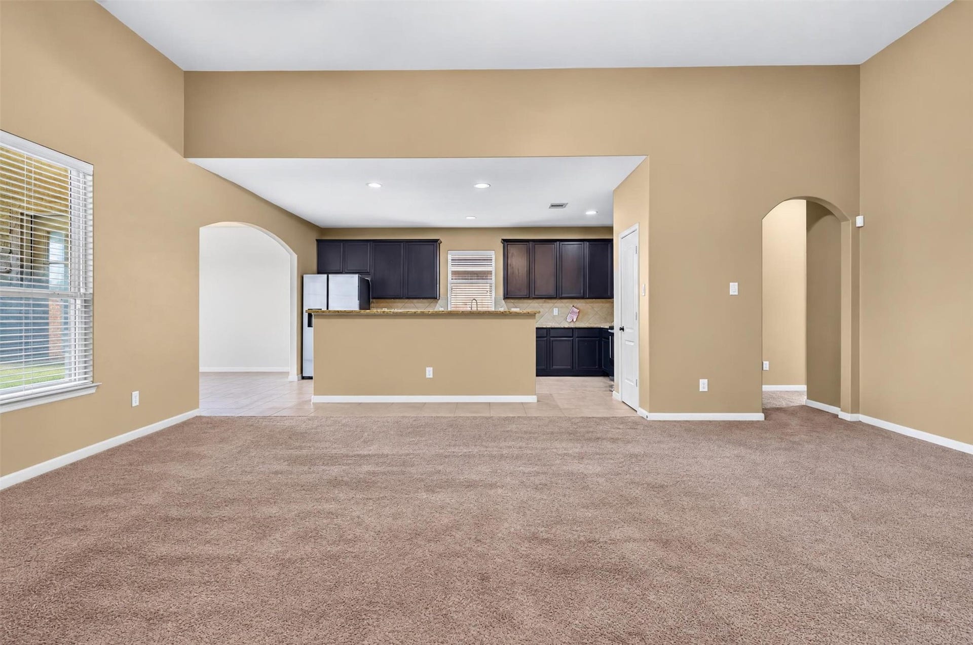 22907 Gentle Shadow Drive, Hockley, TX 77447 Bring your favorite colors, comfortable bedding, and personal style to create a restful setting that feels like home. Its an inviting place to close the door on your to-do list and enjoy a little time for yourself.