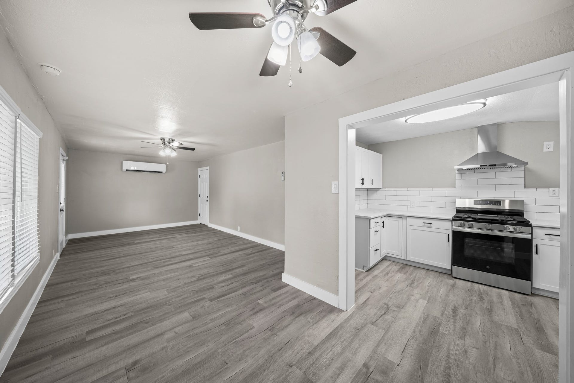 2317 19th Avenue N, Texas City, TX 77590 2317 19th Avenue N, Texas City, TX 77590