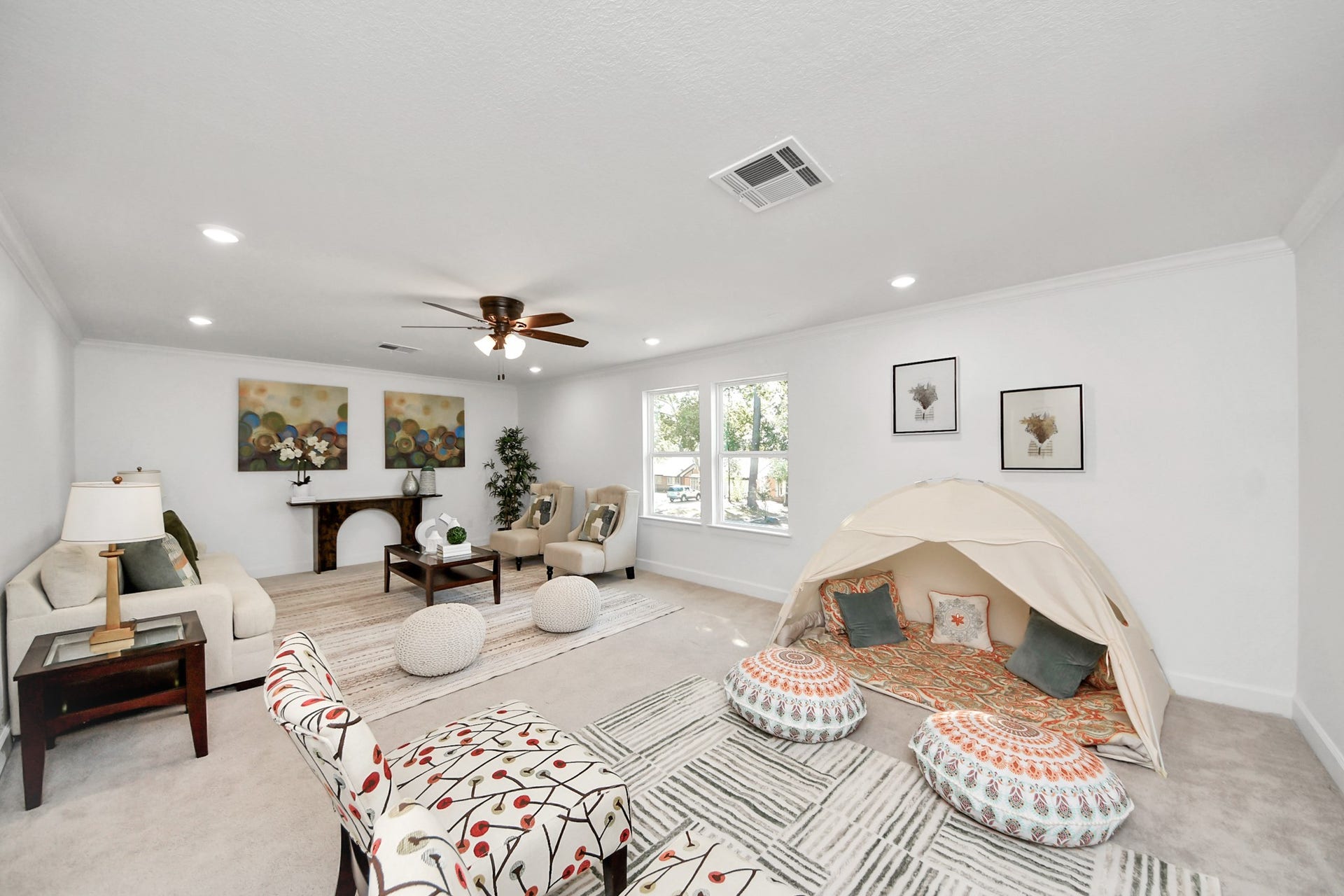 10038 Westview Drive, Houston, TX 77055