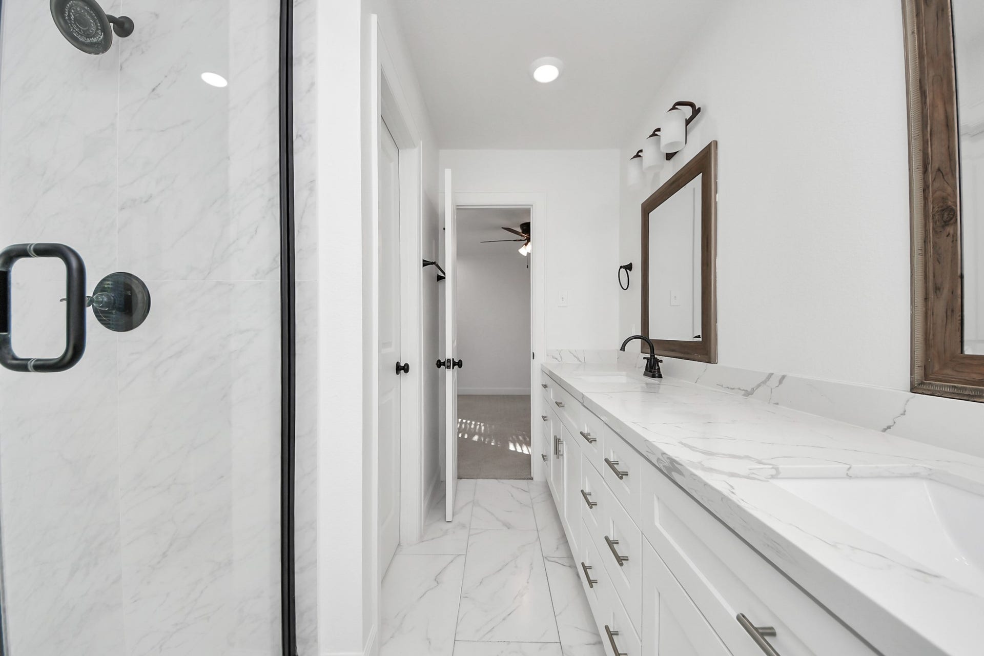 10038 Westview Drive, Houston, TX 77055