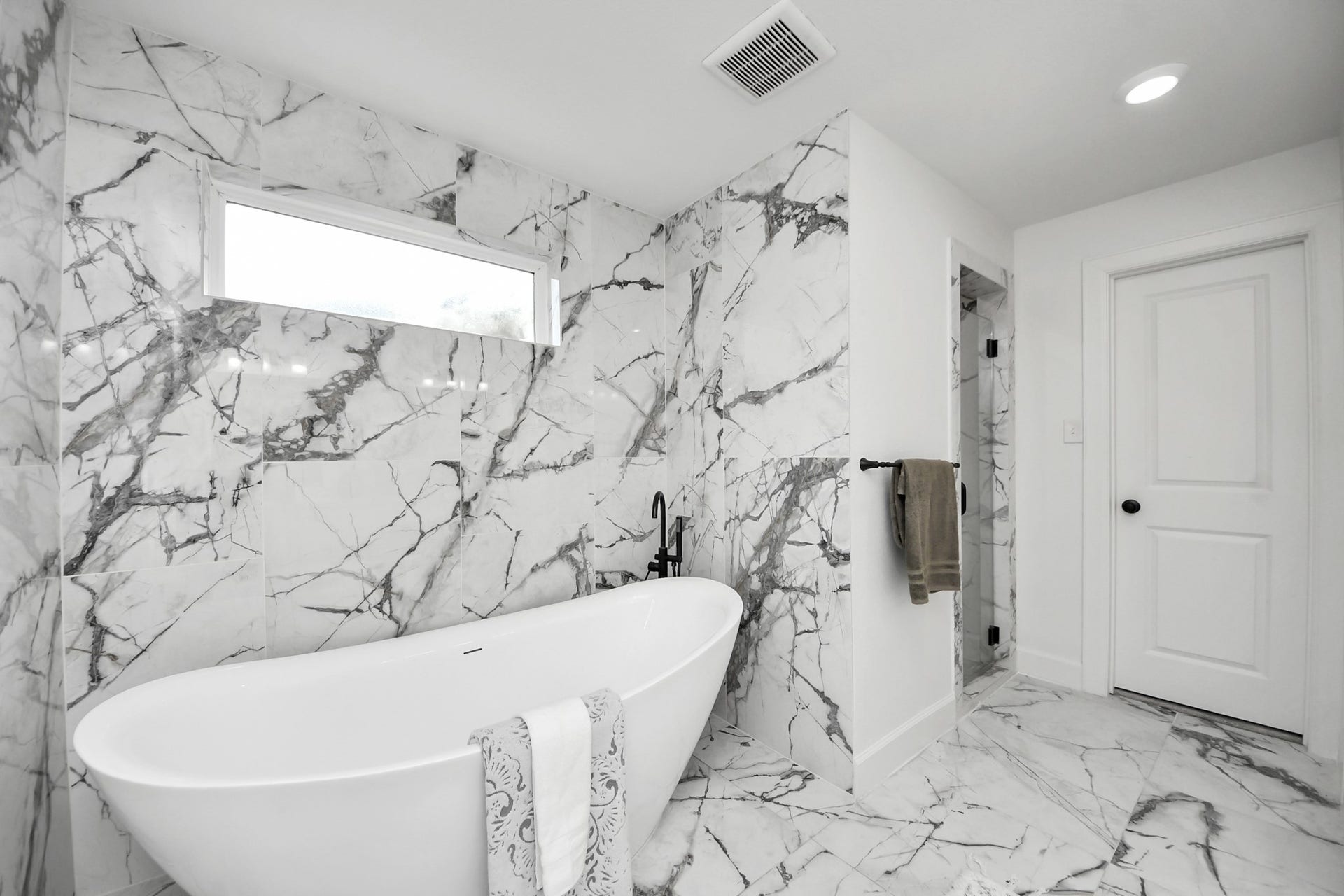 10038 Westview Drive, Houston, TX 77055