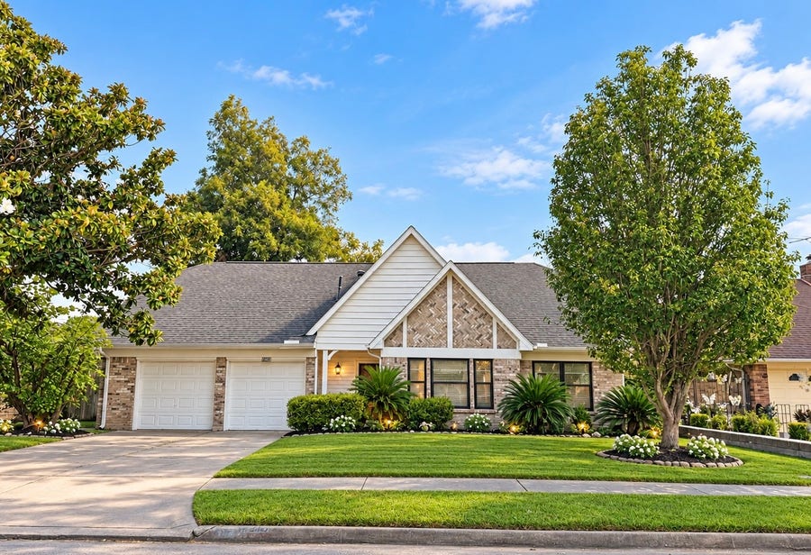 Property photo for 4219 Tuscarora Street, Pasadena, TX