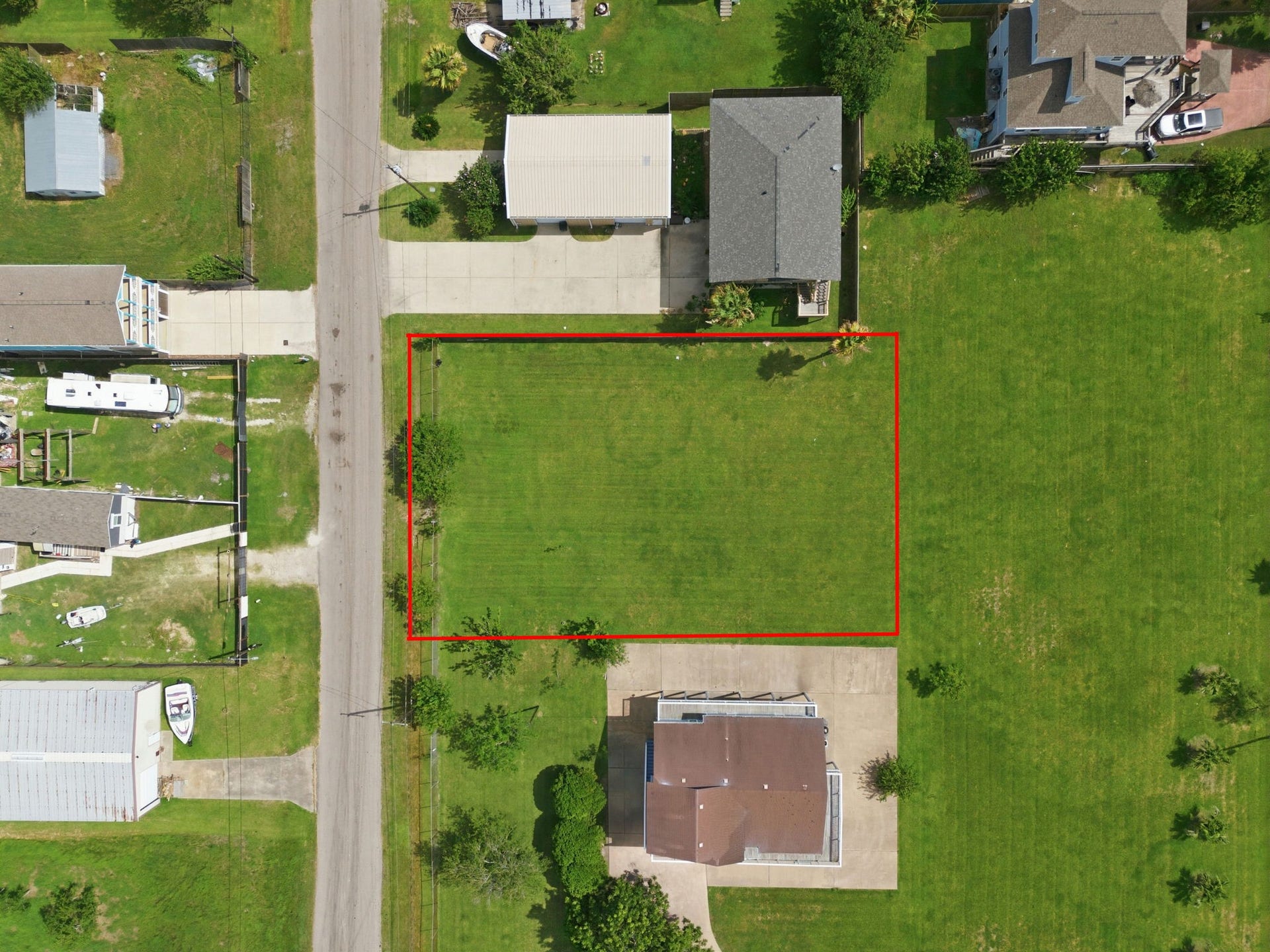 0 22nd Street, San Leon, TX 77539 Boundary lines are approximate, please refer to survey.