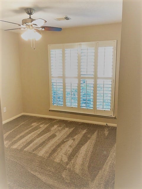 14 Tethered Vine Place, The Woodlands, TX 77382 14 Tethered Vine Place, The Woodlands, TX 77382