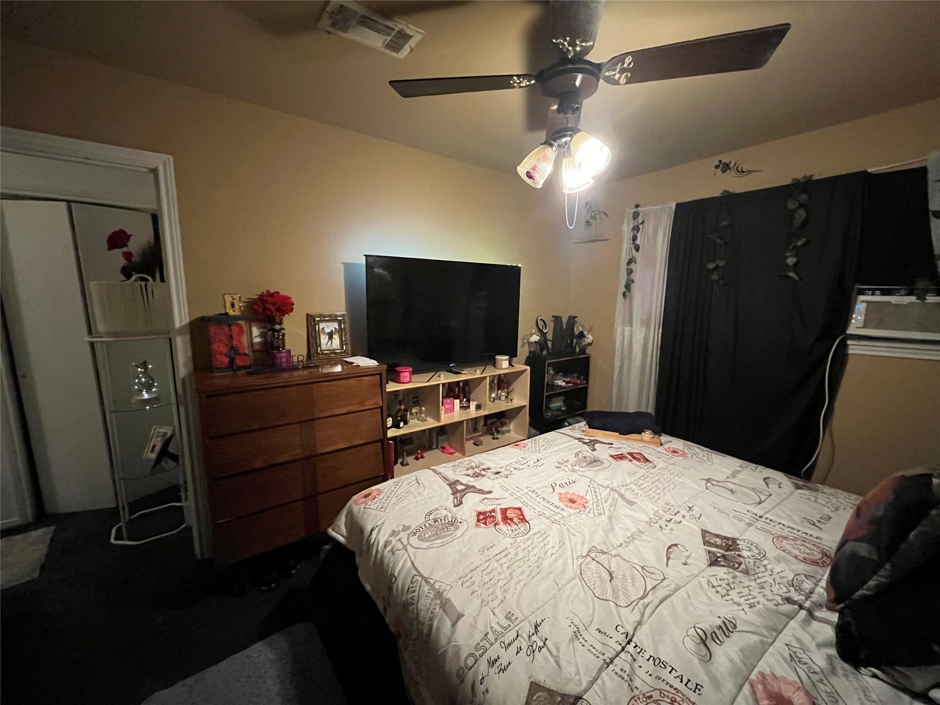 13026 Glenwyck Street, Houston, TX 77045