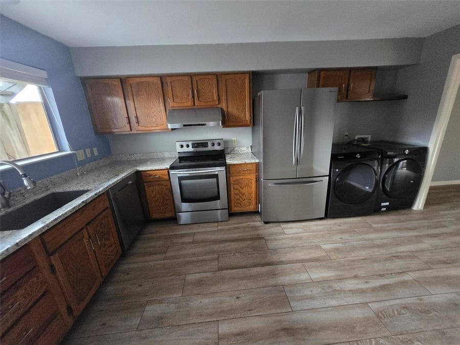 Property photo for 6401 Deihl Road, #1006, Houston, TX