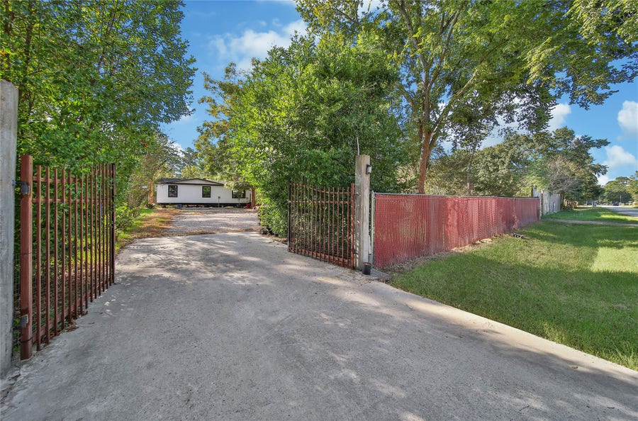 Property photo for 30310 Davis Street, Magnolia, TX
