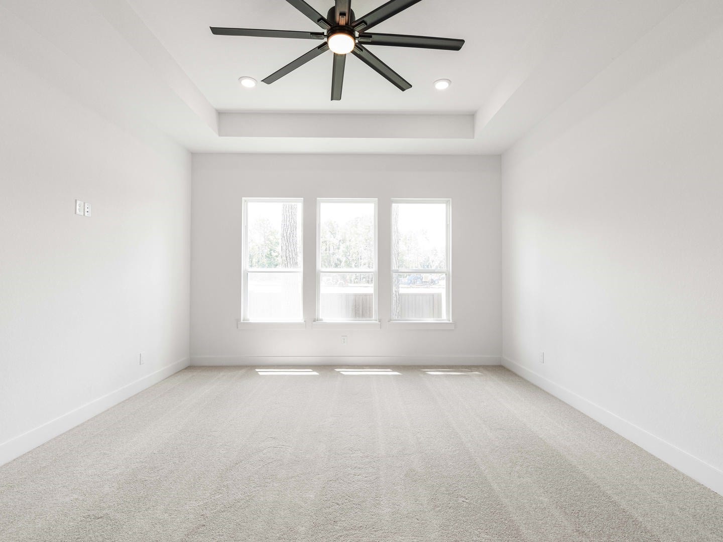 29818 Amber Brook Drive, Magnolia, TX 77354 Woodhavyn_Fenton_Classic_13_Primary Bed_03