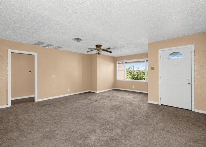 2109 Oaks Drive, Pasadena, TX 77502