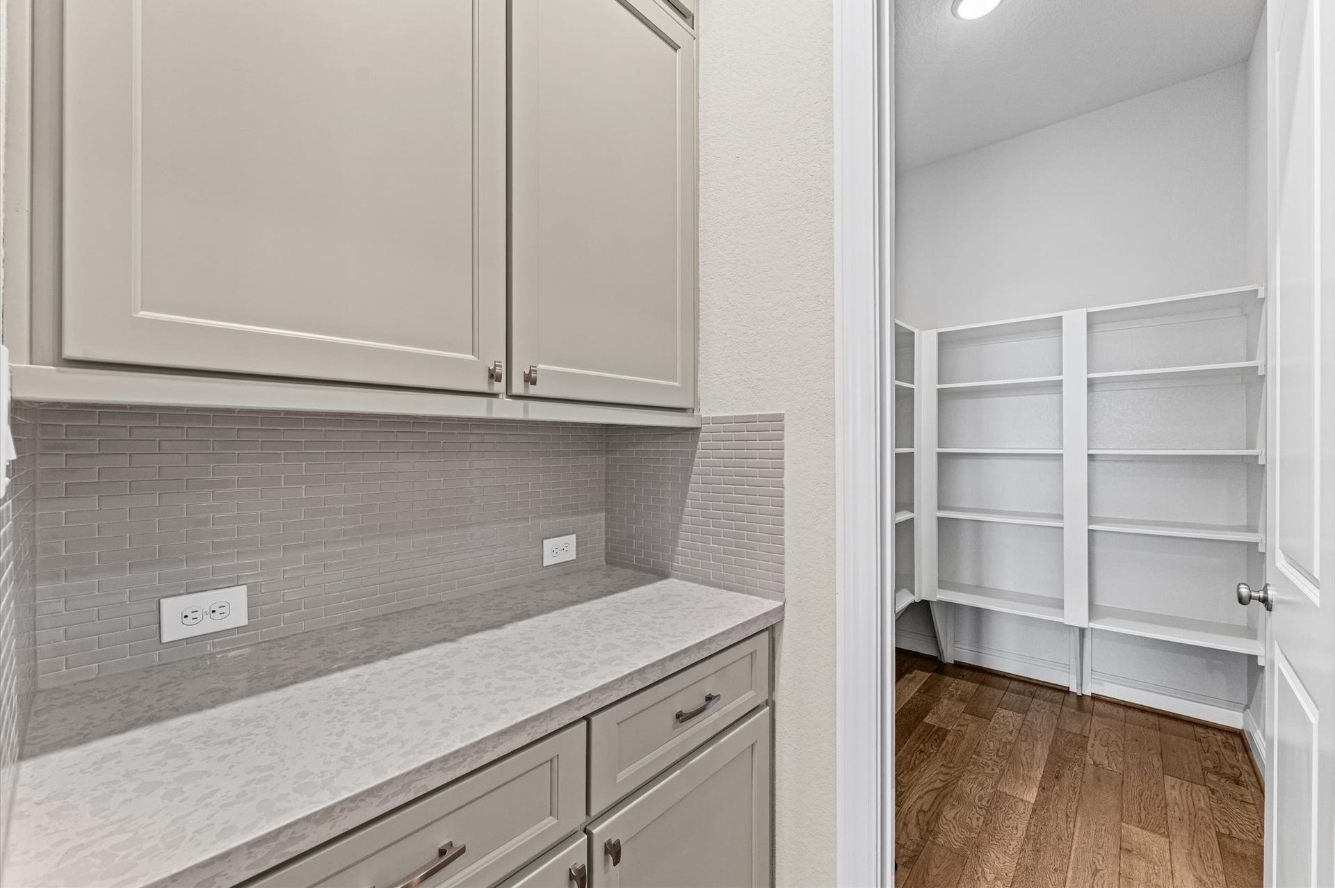 2318 Brookdale Bend Drive, Katy, TX 77494 2318 Brookdale Bend Drive, Katy, TX 77494