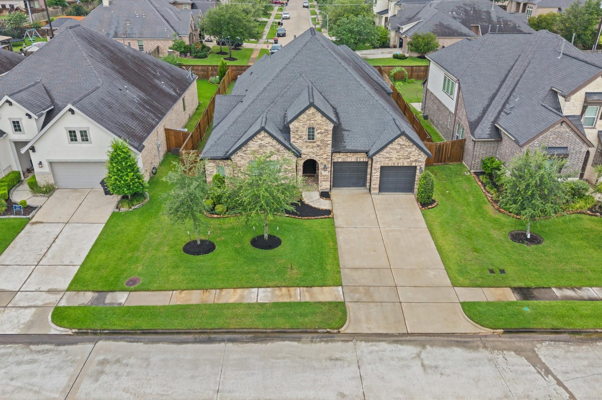 2318 Brookdale Bend Drive, Katy, TX 77494 2318 Brookdale Bend Drive, Katy, TX 77494