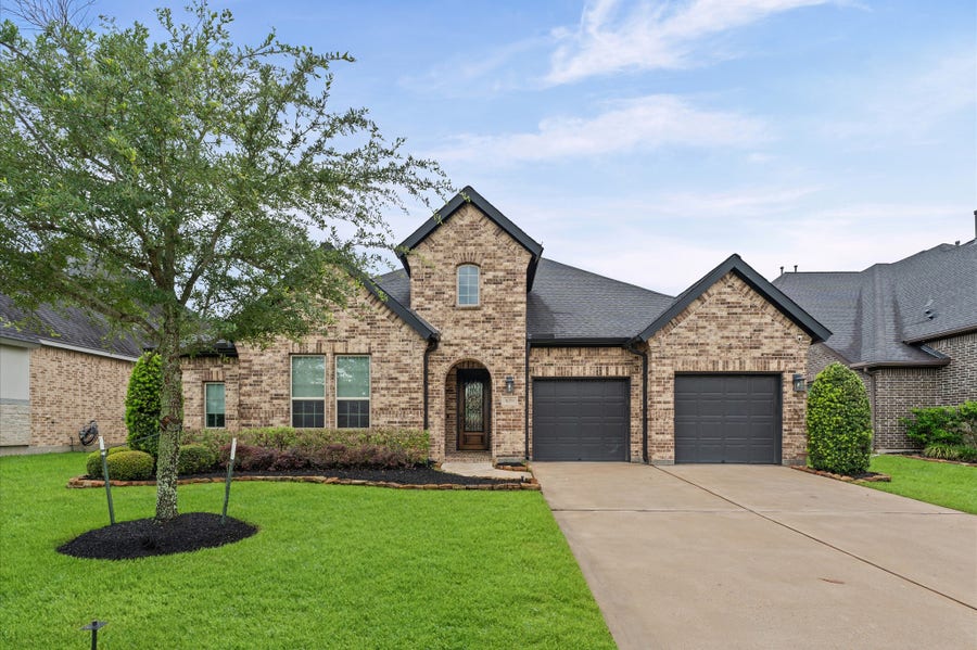 Property photo for 2318 Brookdale Bend Drive, Katy, TX