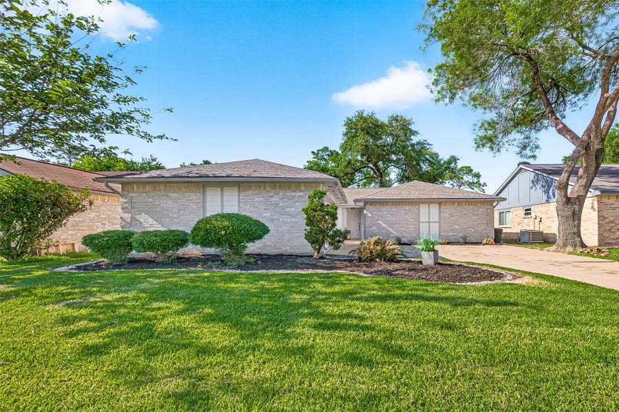 Property photo for 13515 Splintered Oak Drive, Houston, TX
