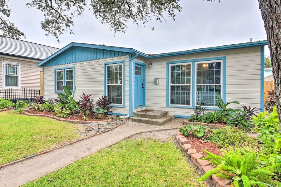 Property photo for 3917 Avenue P 1/2, Galveston, TX