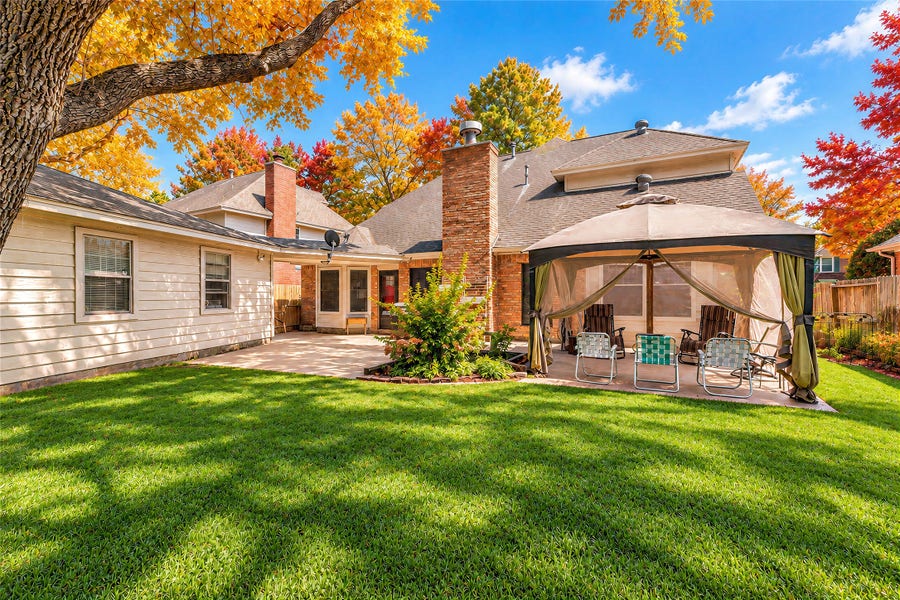 Property photo for 16926 Scenic Lakes Way, Houston, TX