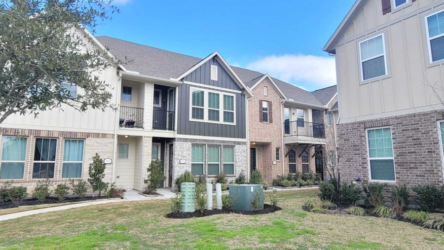Property photo for 9426 Caddo Ridge Lane, Cypress, TX