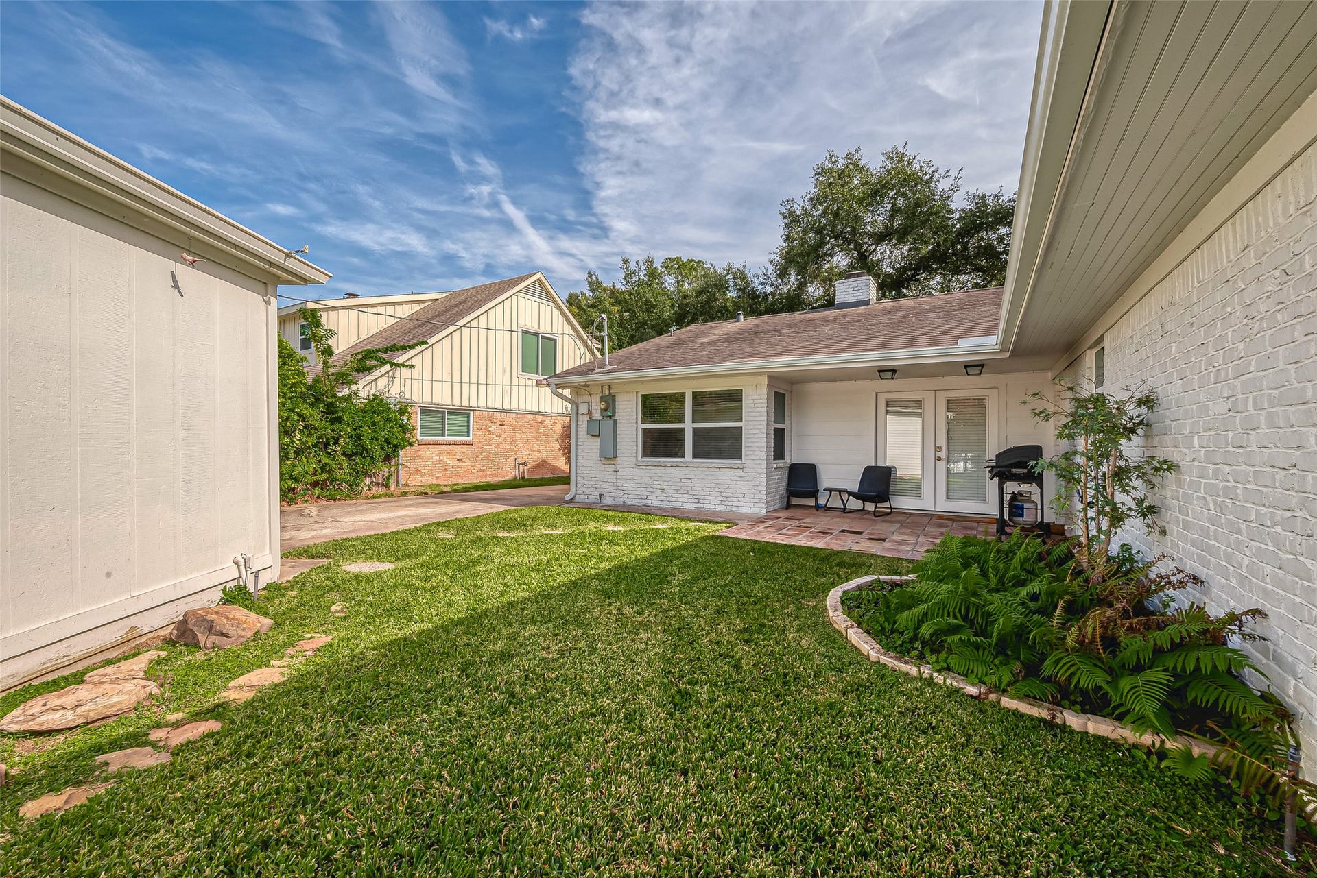 9502 Bob White Drive, Houston, TX 77096 9502 Bob White Drive, Houston, TX 77096