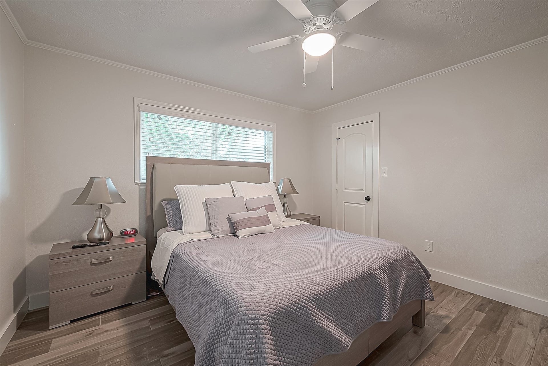 9502 Bob White Drive, Houston, TX 77096 9502 Bob White Drive, Houston, TX 77096