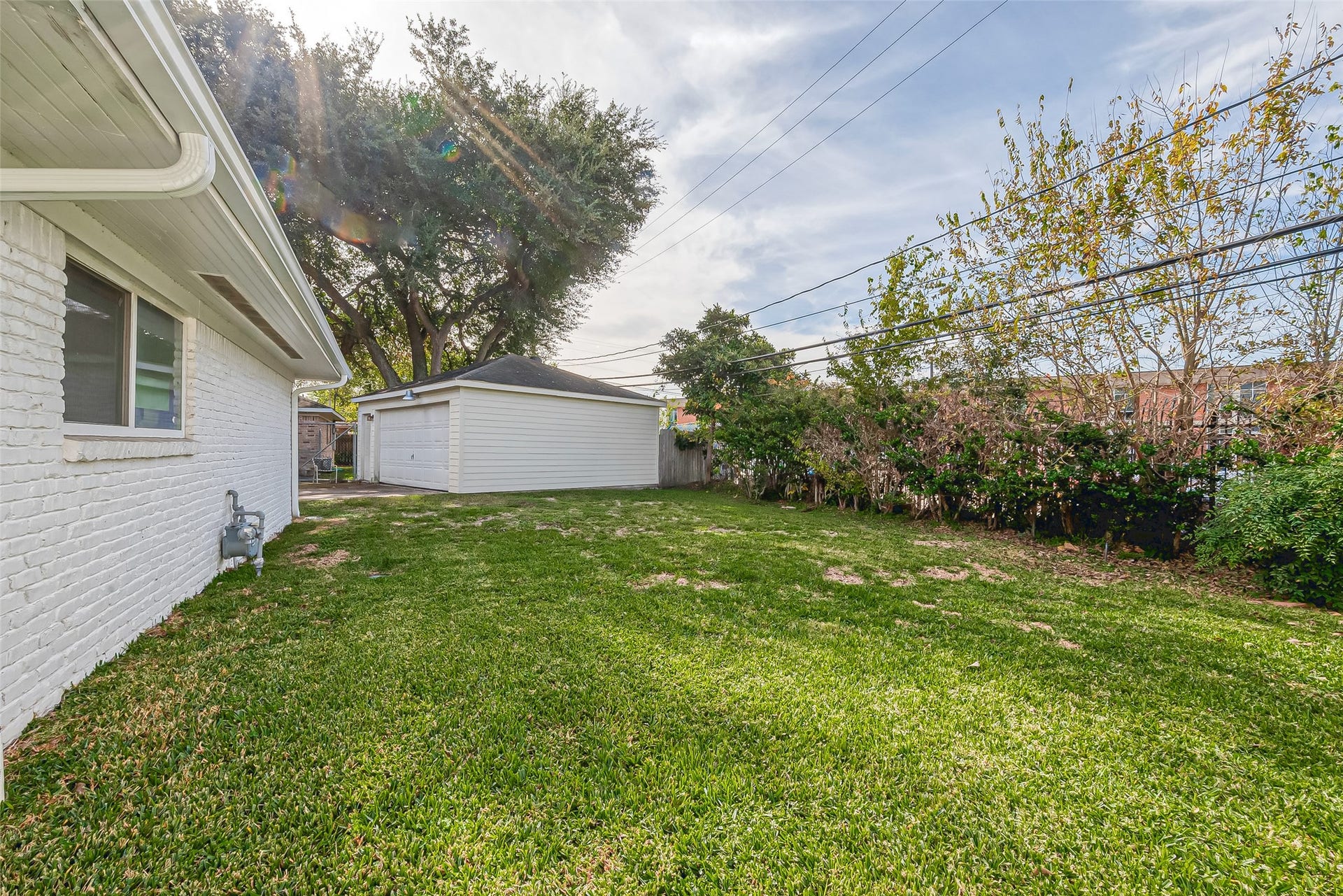 9502 Bob White Drive, Houston, TX 77096 9502 Bob White Drive, Houston, TX 77096