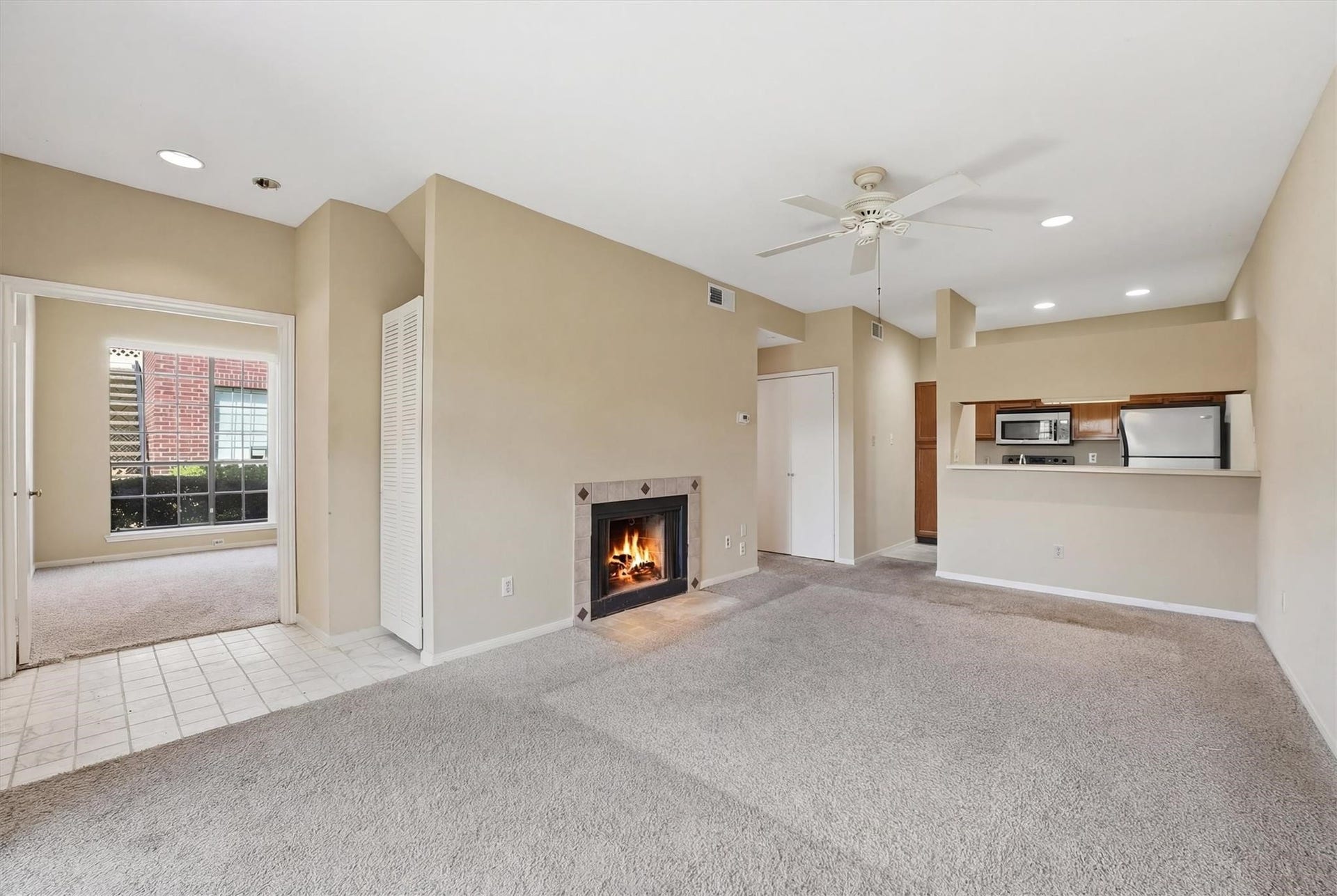 8055 Cambridge Street, #5, Houston, TX 77054 8055 Cambridge Street, #5, Houston, TX 77054