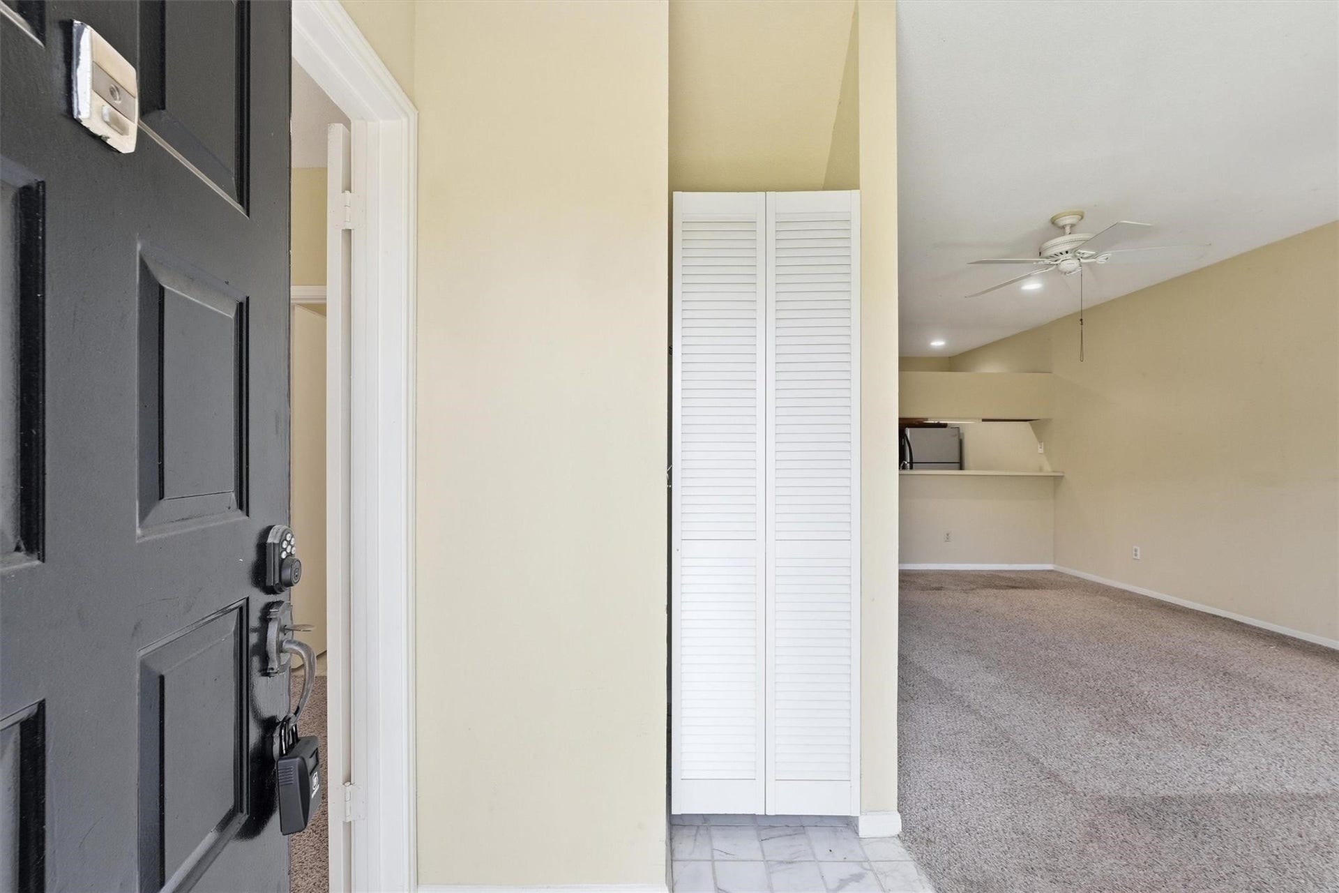 8055 Cambridge Street, #5, Houston, TX 77054 8055 Cambridge Street, #5, Houston, TX 77054