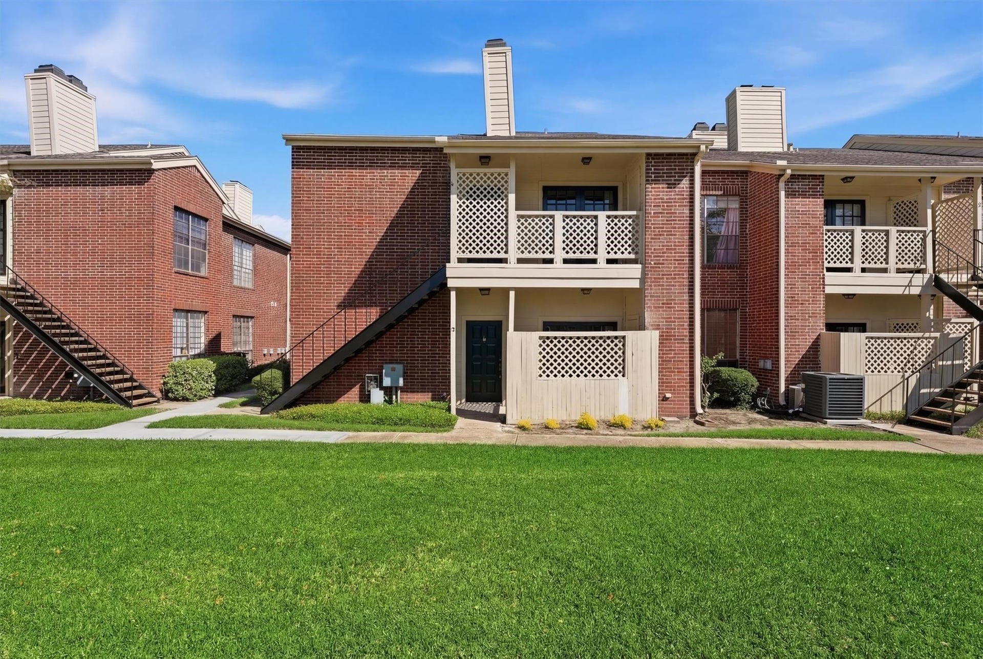 8055 Cambridge Street, #5, Houston, TX 77054 8055 Cambridge Street, #5, Houston, TX 77054