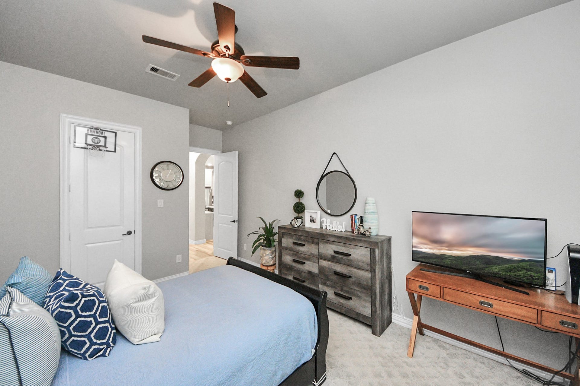 143 Pronghorn Place, Montgomery, TX 77316 Bedroom 4