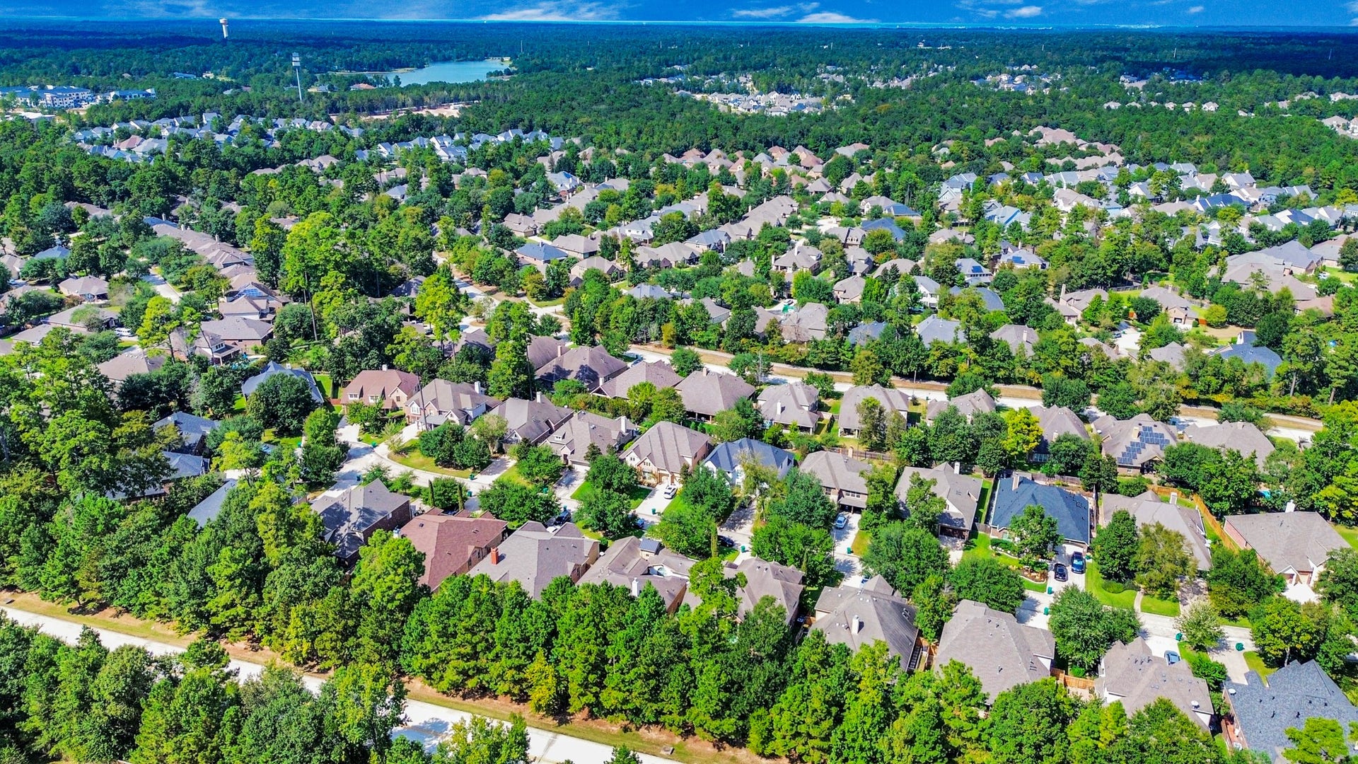 143 Pronghorn Place, Montgomery, TX 77316 Nestled in a lush, tree-lined neighborhood, this community offers beautifully arranged homes with spacious yards, perfect for families seeking tranquility and convenience.
