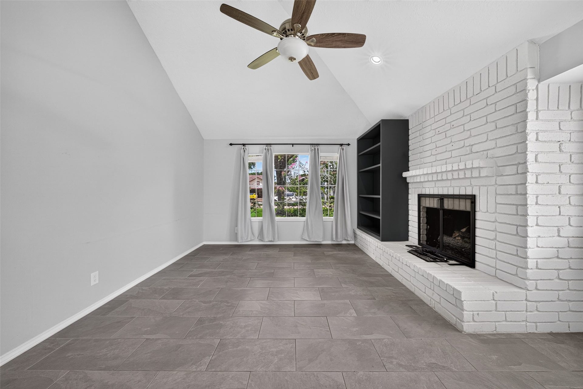 758 Rolling Mill Drive, Sugar Land, TX 77498 758 Rolling Mill Drive, Sugar Land, TX 77498