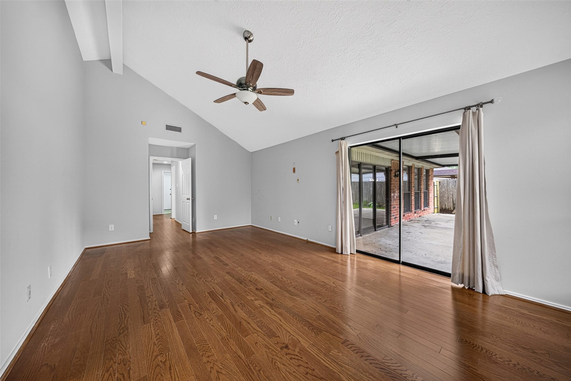 758 Rolling Mill Drive, Sugar Land, TX 77498 758 Rolling Mill Drive, Sugar Land, TX 77498
