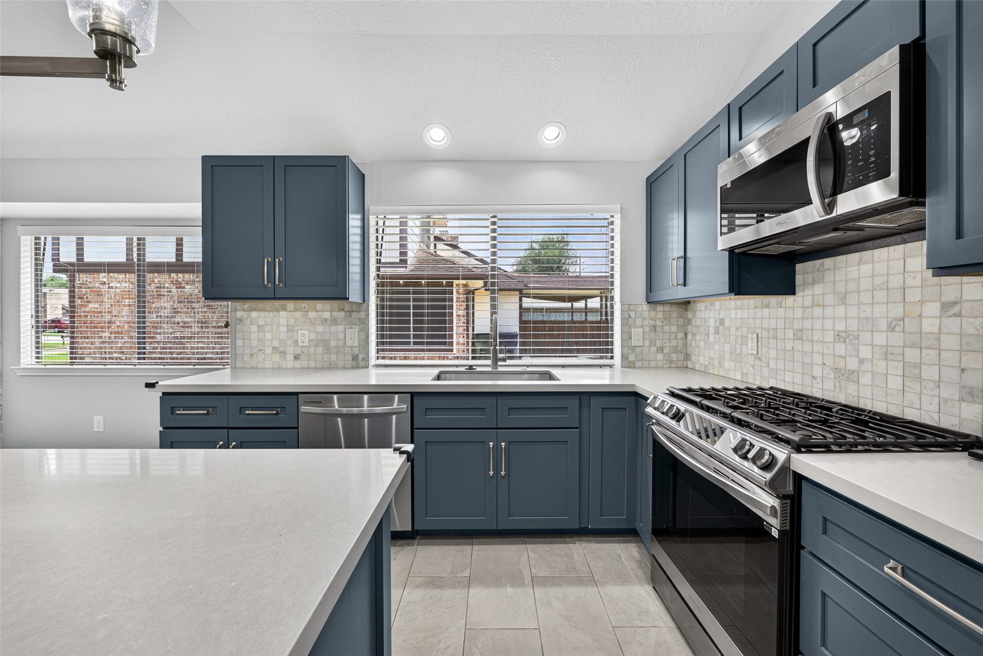 758 Rolling Mill Drive, Sugar Land, TX 77498 758 Rolling Mill Drive, Sugar Land, TX 77498
