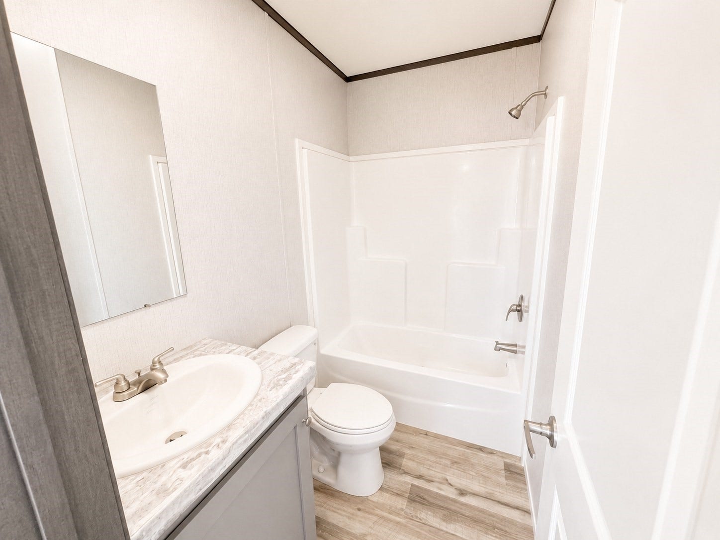 6220 Katy Hockley Road, #46, Katy, TX 77493 Enjoy comfort and convenience in this beautifully designed bathroom! Featuring a stylish vanity with ample countertop space, modern fixtures, a spacious bathtub and shower combination, and elegant finishes, this inviting space offers the perfect blend of style and functionality.