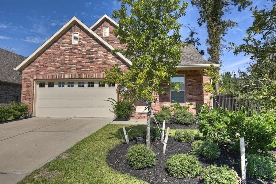 Property photo for 10 Tealight Place, Tomball, TX