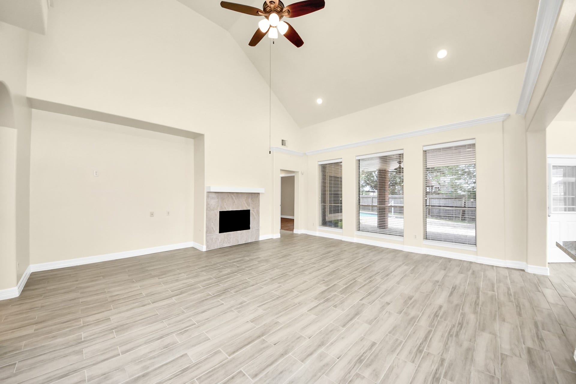 214 Willards Way, Stafford, TX 77477 214 Willards Way, Stafford, TX 77477