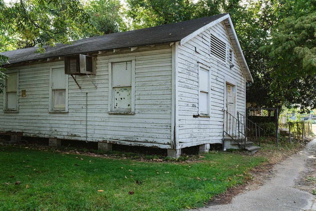 3216 Collingsworth Street, Houston, TX 77026 3216 Collingsworth Street, Houston, TX 77026