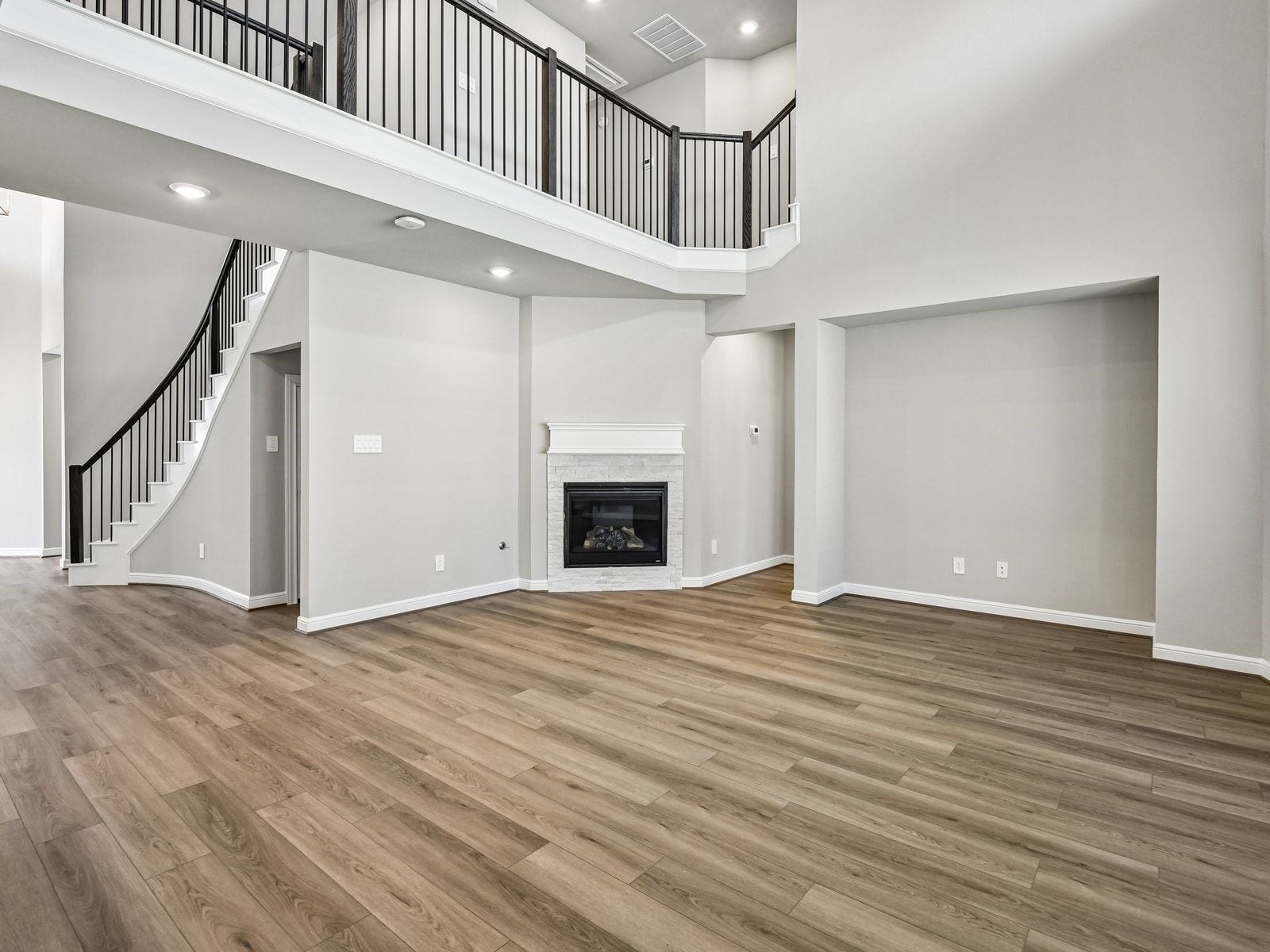 3035 Clapbread Lane, Rosenberg, TX 77471