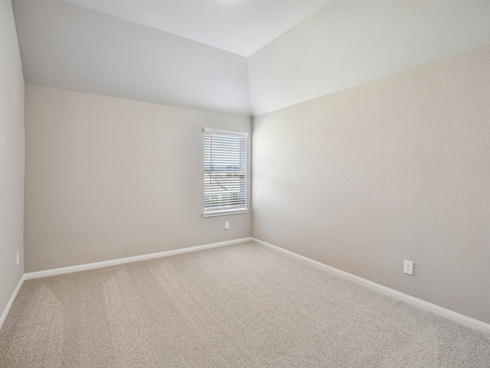 3035 Clapbread Lane, Rosenberg, TX 77471