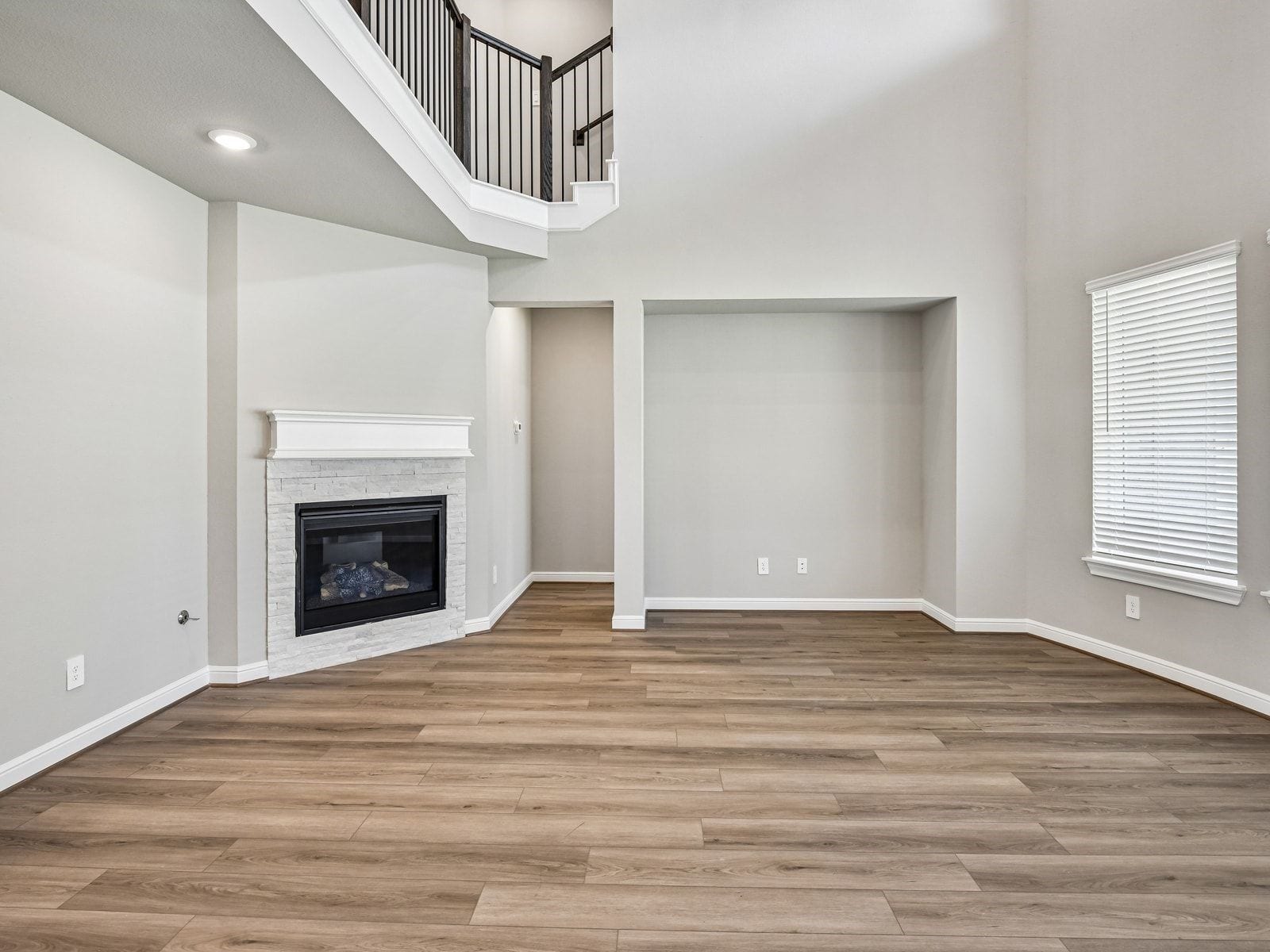 3035 Clapbread Lane, Rosenberg, TX 77471