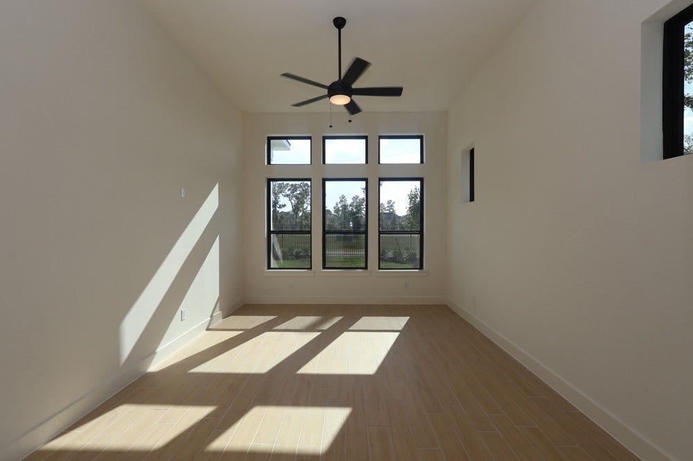 18442 Lovelier Lane, Conroe, TX 77302 18442 Lovelier Lane, Conroe, TX 77302