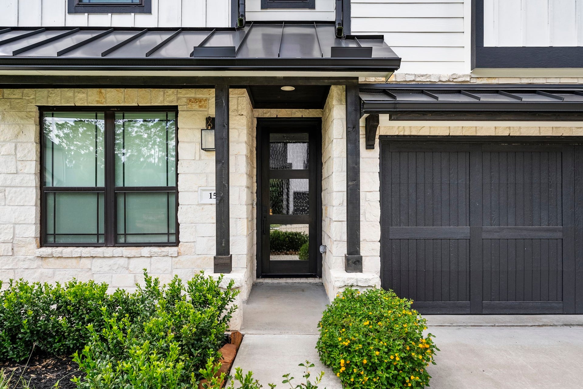 15 Honeycomb Ridge Place, The Woodlands, TX 77380 15 Honeycomb Ridge Place, The Woodlands, TX 77380