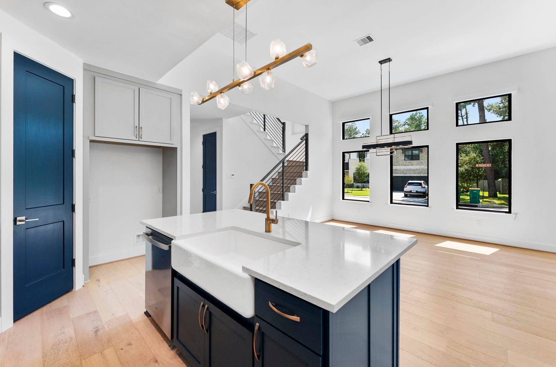 15 Honeycomb Ridge Place, The Woodlands, TX 77380 15 Honeycomb Ridge Place, The Woodlands, TX 77380