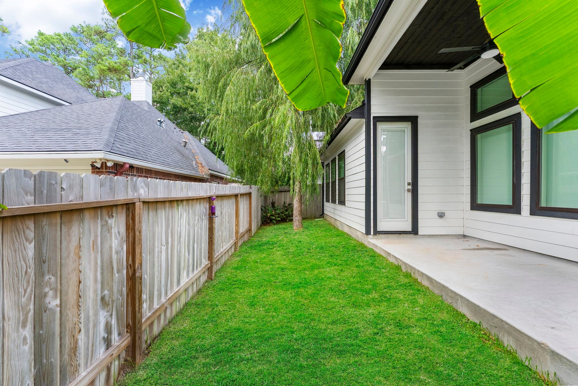 15 Honeycomb Ridge Place, The Woodlands, TX 77380 15 Honeycomb Ridge Place, The Woodlands, TX 77380