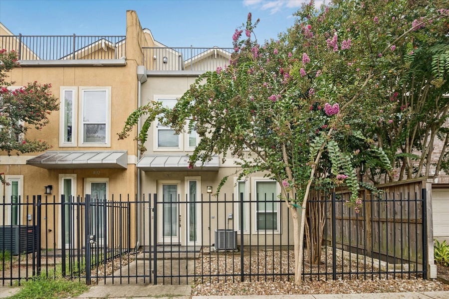 Property photo for 1630 Cohn Street, Houston, TX