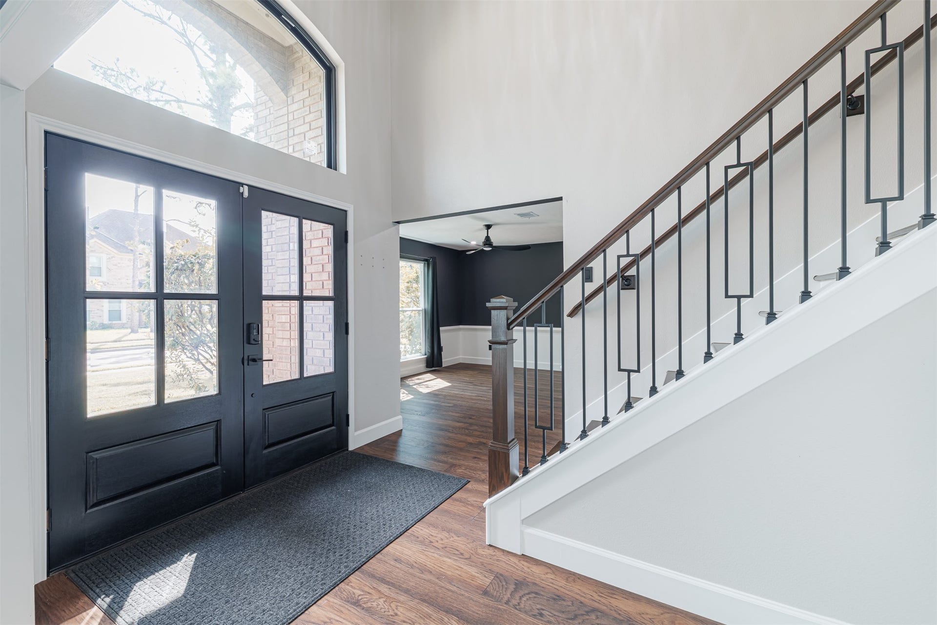 Entry/Foyer
