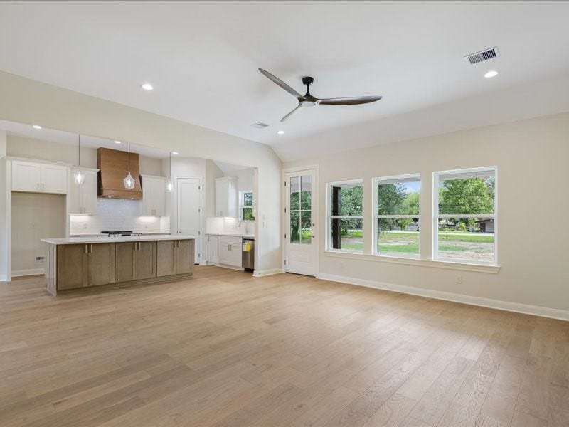 3411 Avenue J 1/2, Santa Fe, TX 77510 3411 Avenue J 1/2, Santa Fe, TX 77510