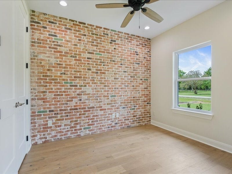 3411 Avenue J 1/2, Santa Fe, TX 77510 Office/4th Bedroom