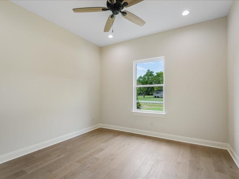 3411 Avenue J 1/2, Santa Fe, TX 77510 3411 Avenue J 1/2, Santa Fe, TX 77510