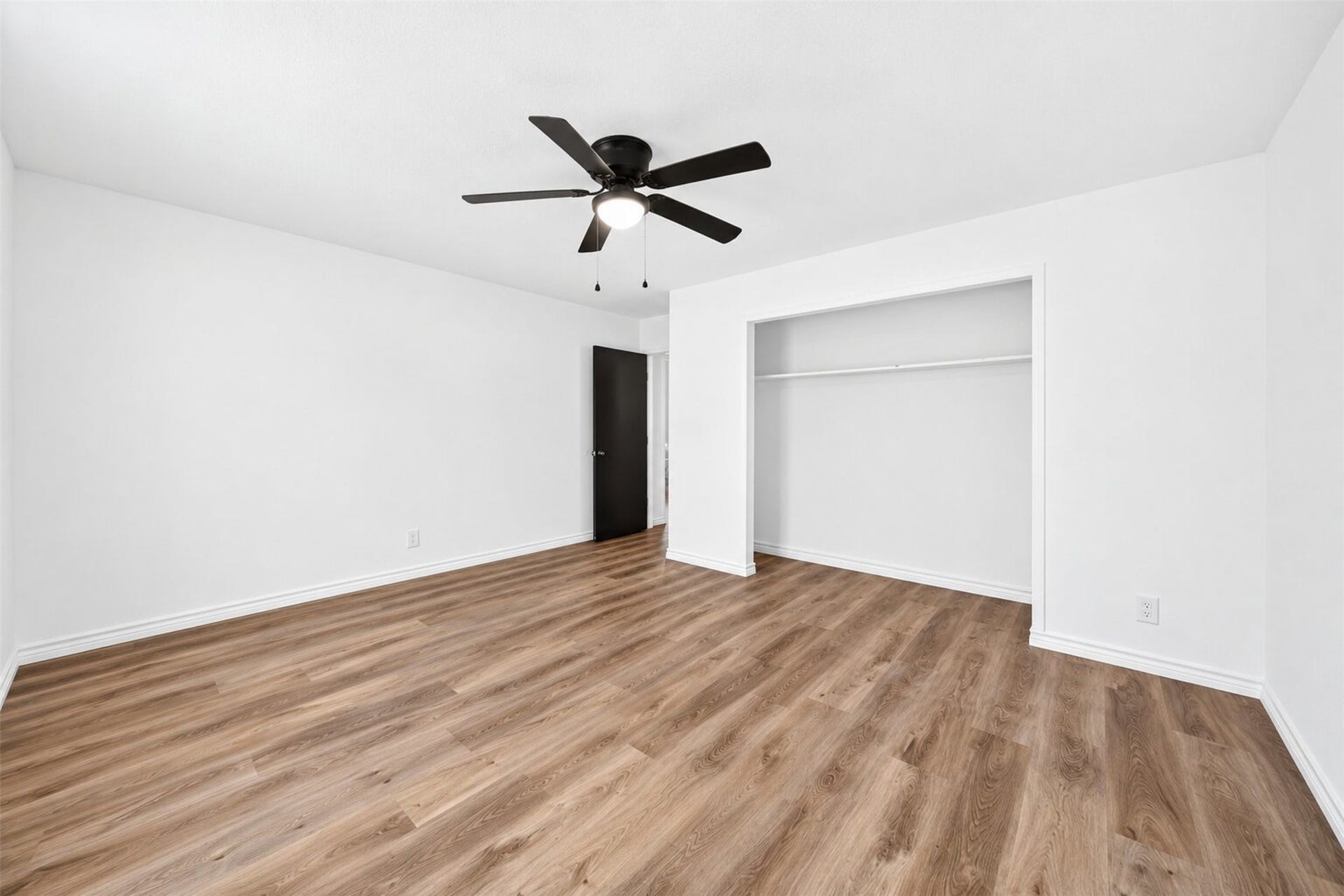 4913 Partridge Street, La Marque, TX 77568 Bedroom 2